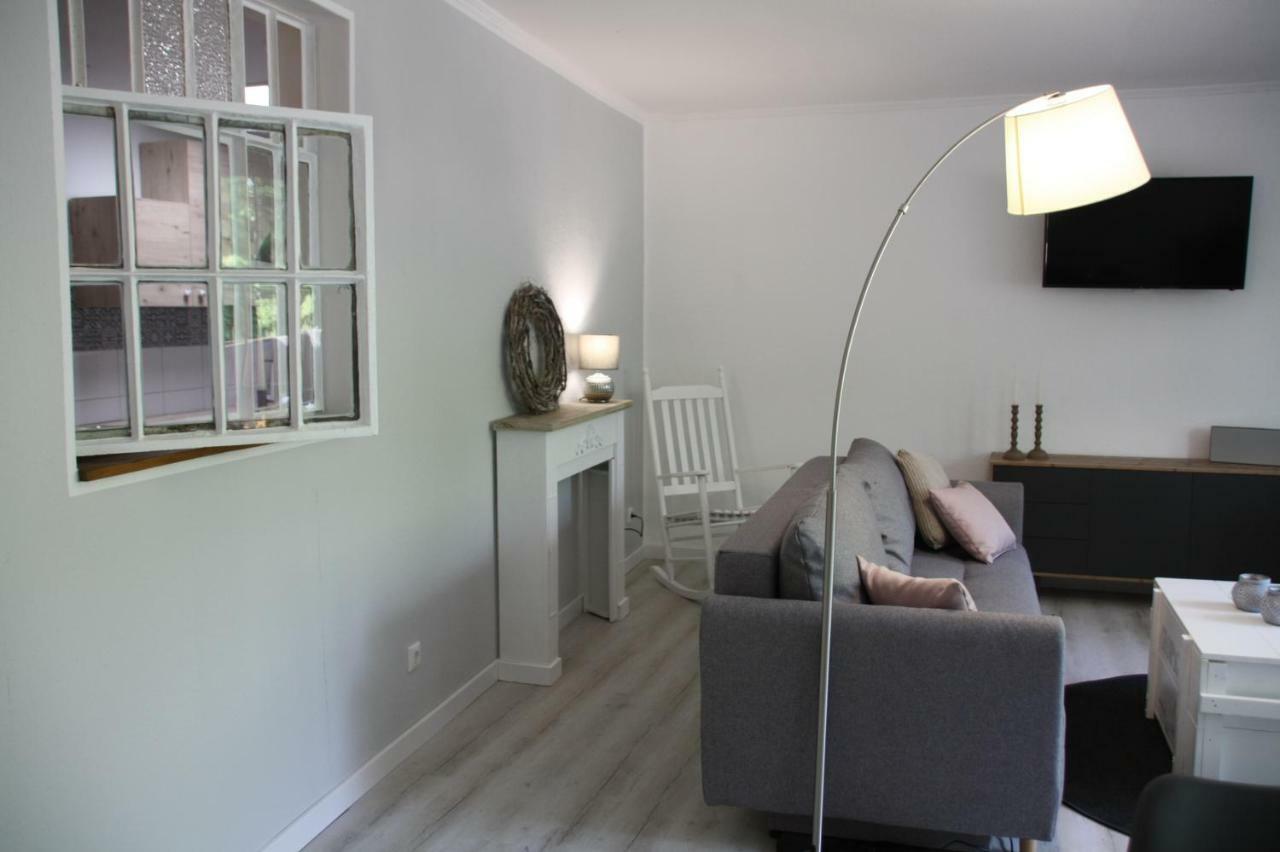 Grosse, Helle Ferienwohnung Mit 2 Balkonen Auf Dem Bauernhof In Der Lueneburger Heide Oetzen Extérieur photo