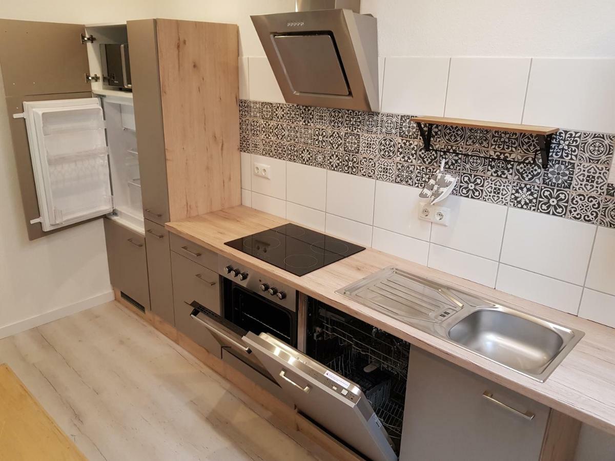 Grosse, Helle Ferienwohnung Mit 2 Balkonen Auf Dem Bauernhof In Der Lueneburger Heide Oetzen Extérieur photo