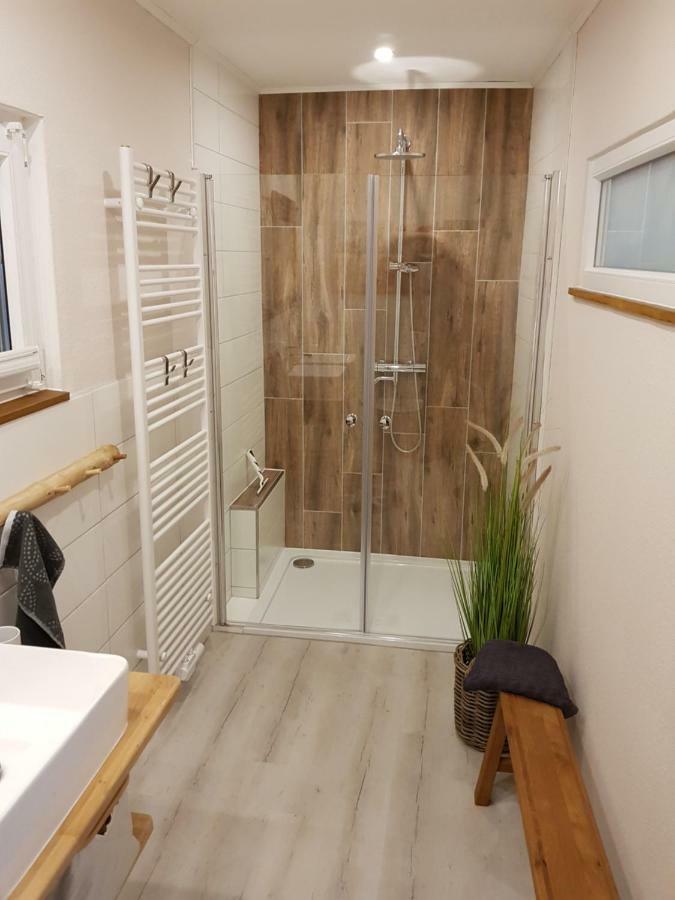 Grosse, Helle Ferienwohnung Mit 2 Balkonen Auf Dem Bauernhof In Der Lueneburger Heide Oetzen Extérieur photo